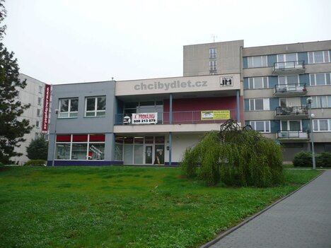 Pronájem komerčních prostor 158 m2 Harantova Písek
